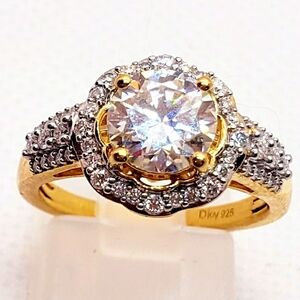 NWT Authentic Moissanite  Ring in Vermeil Yellow Gold Size 6